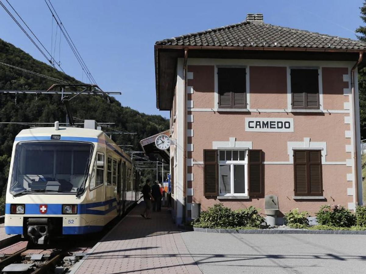 Osteria Gruetli Con Alloggio Borgnone ภายนอก รูปภาพ