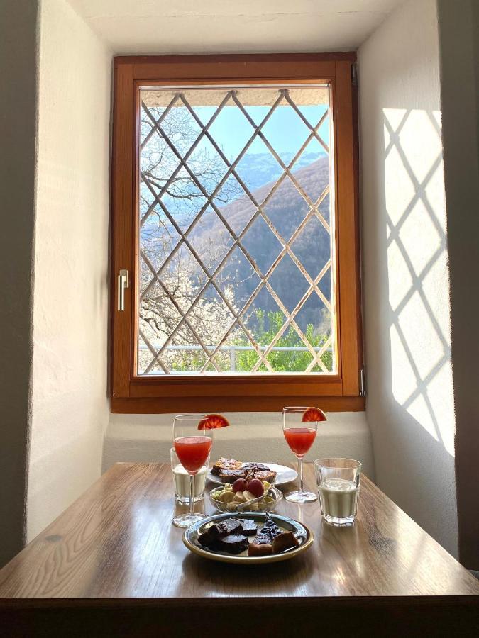 Osteria Gruetli Con Alloggio Borgnone ภายนอก รูปภาพ