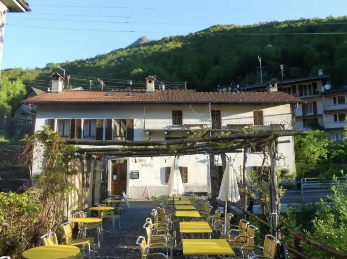 Osteria Gruetli Con Alloggio Borgnone ภายนอก รูปภาพ