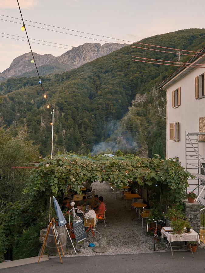 Osteria Gruetli Con Alloggio Borgnone ภายนอก รูปภาพ
