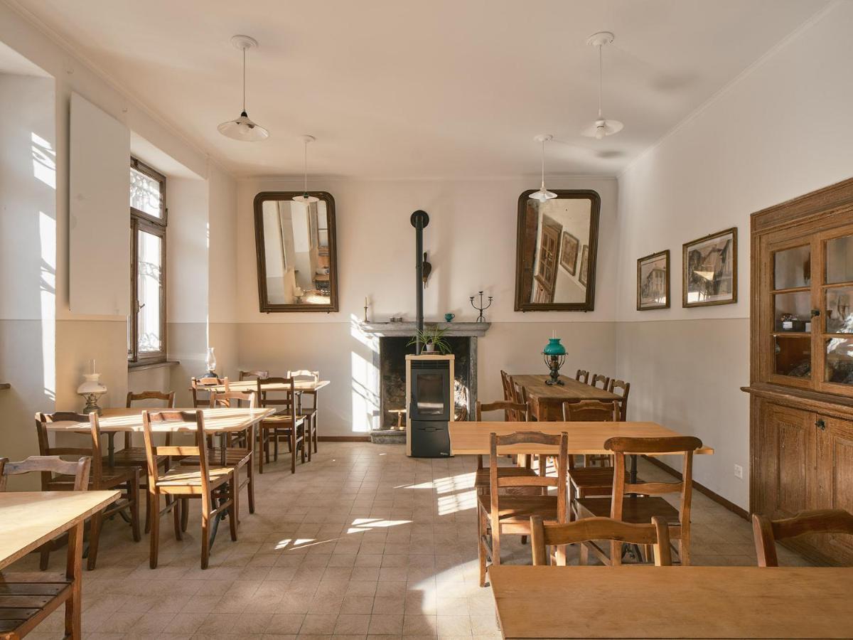 Osteria Gruetli Con Alloggio Borgnone ภายนอก รูปภาพ